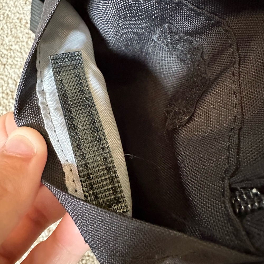 Amazon Basics Classic School Black Backpack With … - image 8